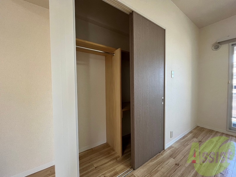 収納　収納もバッチリあるのでお部屋が片付きますよ！