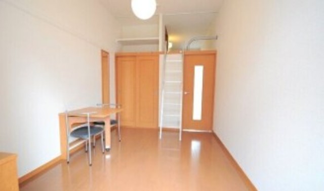 居室・リビング　参考写真です。