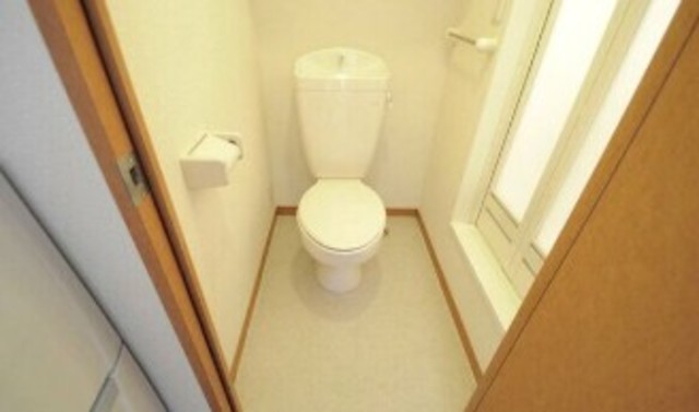 トイレ　参考写真です。