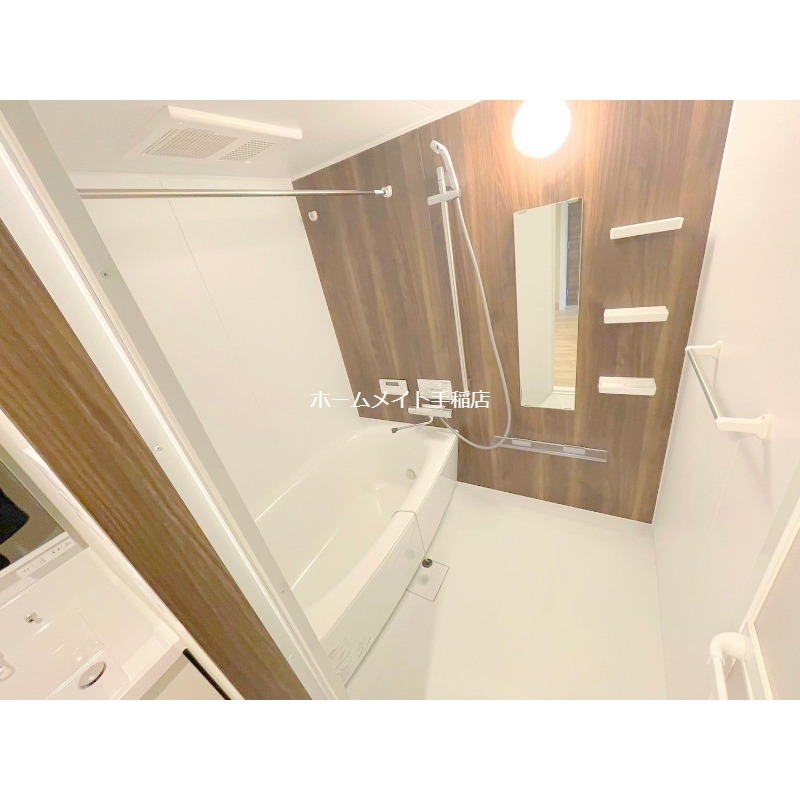 バス・シャワールーム　ゆったりバスルーム♪