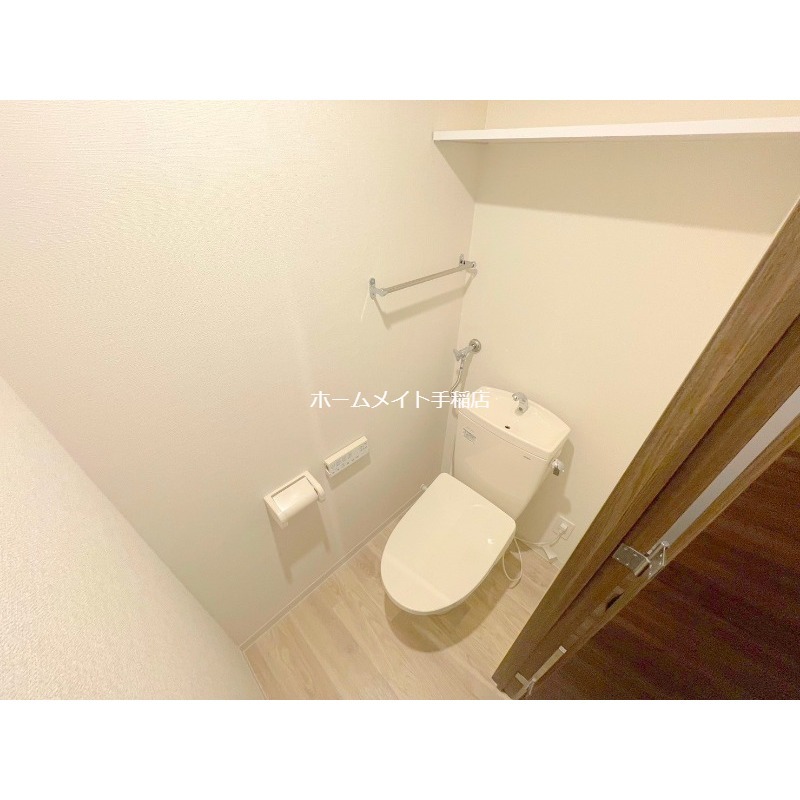 トイレ　ウォシュレット付きで快適な環境です♪