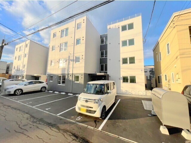 建物外観　外観写真でございます！