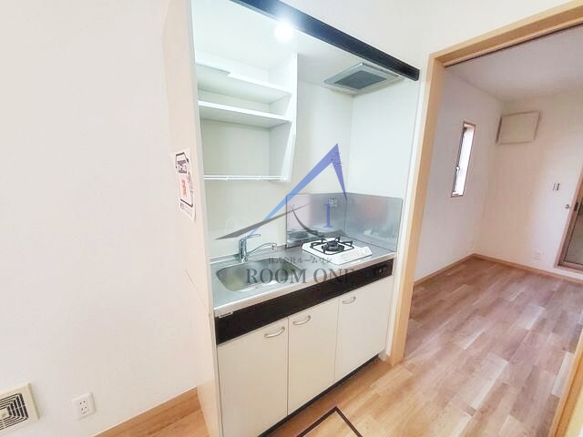 キッチン　キッチンです。