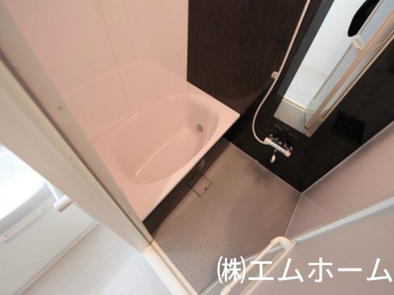 バス・シャワールーム　追い焚き　浴室暖房乾燥機付バスルーム