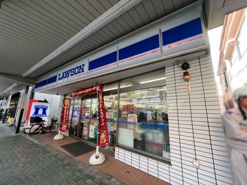 コンビニ　ローソン 鶴見本町2丁目店（コンビニ）まで446m