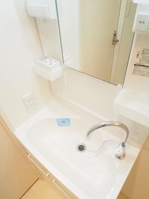洗面設備　※別部屋参考写真