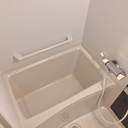 バス・シャワールーム　サーモスタット完備