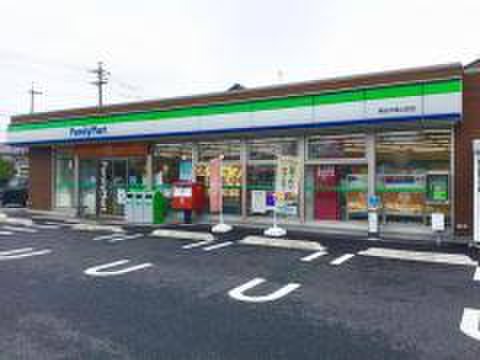 コンビニ　ファミリーマート（コンビニ）まで431m