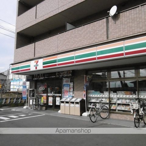 コンビニ　セブンイレブン（コンビニ）まで634m