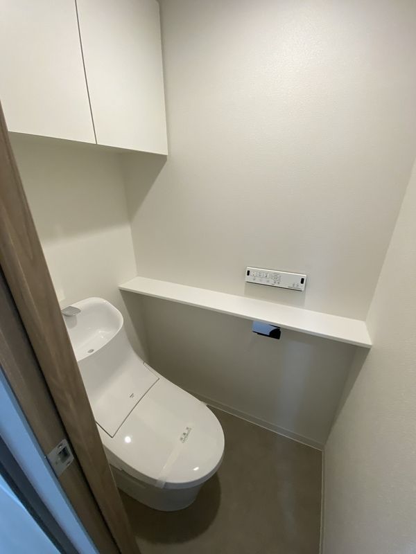 トイレ　清潔感のあるトイレです