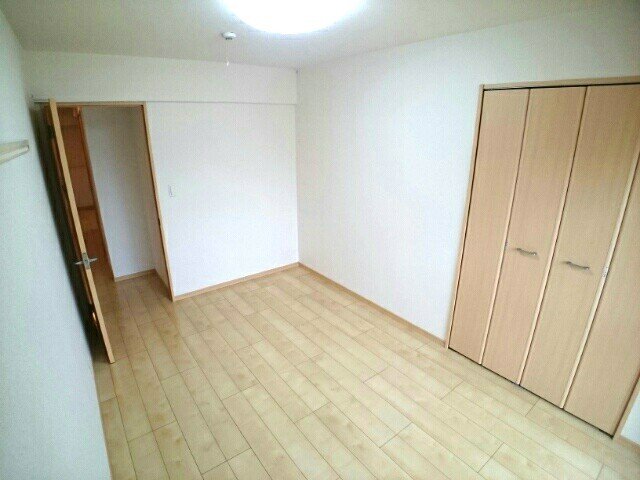 その他部屋・スペース　明るい色調の室内です