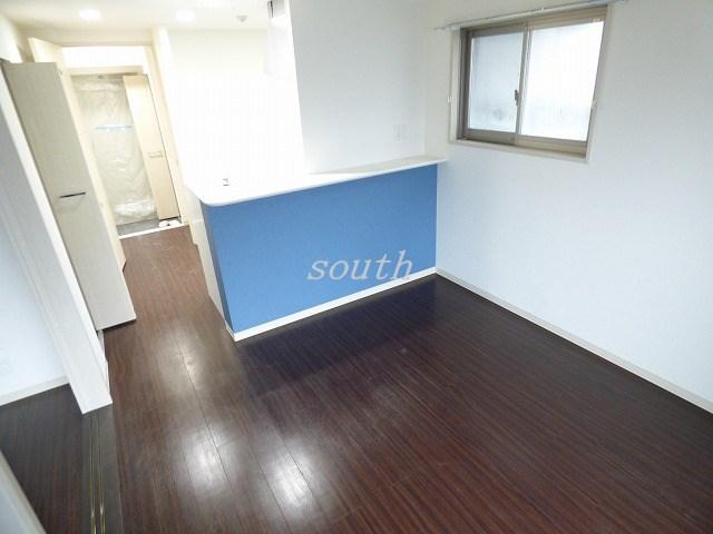 居室・リビング　開放感溢れる広々としたお部屋です♪