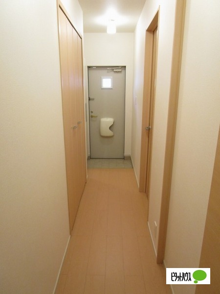 玄関　玄関ホール