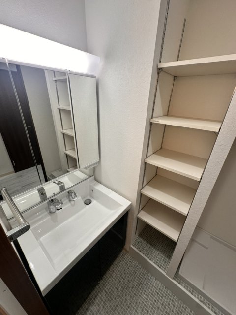 洗面設備　※２階のお部屋の参考写真です　現況優先※