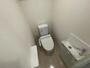 トイレ　こちらはトイレです。清潔感があり、安心して使用できます。
