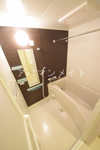 バス・シャワールーム　使いやすいお風呂です