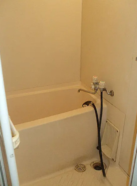 バス・シャワールーム　別部屋の画像を使用しております。