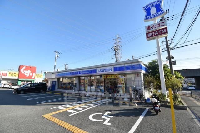 コンビニ　ローソン　尼崎水堂町三丁目店（コンビニ）まで330m