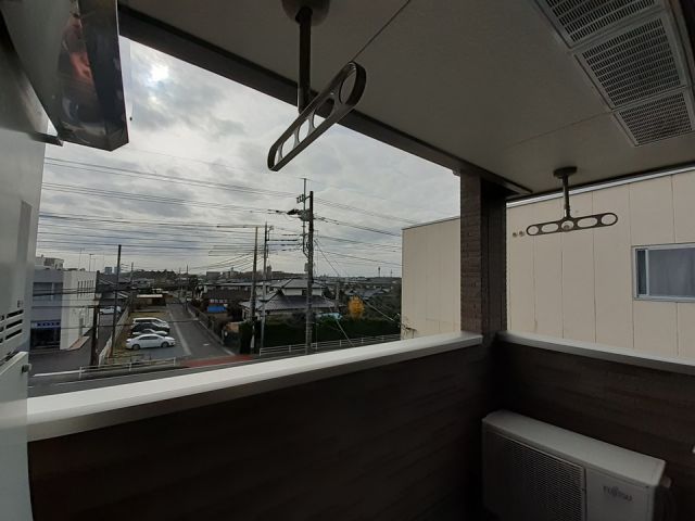 バルコニー