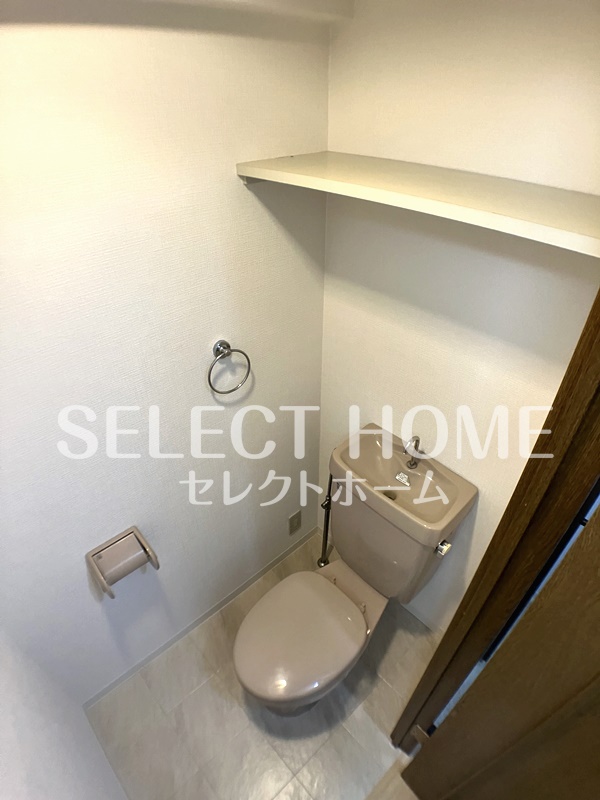トイレ　落ち着いたトイレです