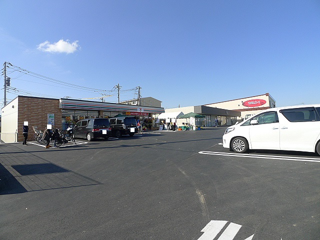 コンビニ　セブンイレブン　越谷レイクタウン9丁目店（コンビニ）まで157m