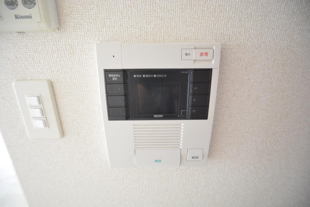 セキュリティ　カメラ付インターホン