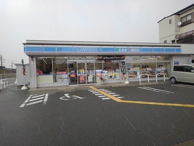 コンビニ　ローソン 近江高島駅前店（コンビニ）まで215m