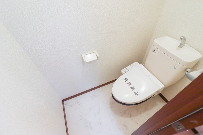 トイレ　図面と現状に相違がある場合には現状を優先