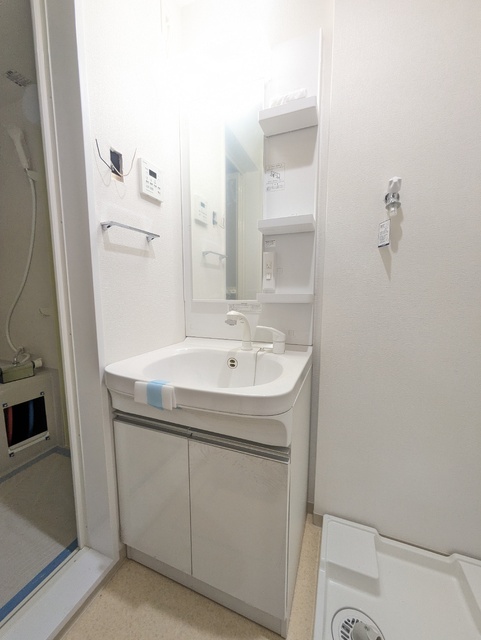 洗面設備　建築中のため、一部仕様が異なる場合があります。