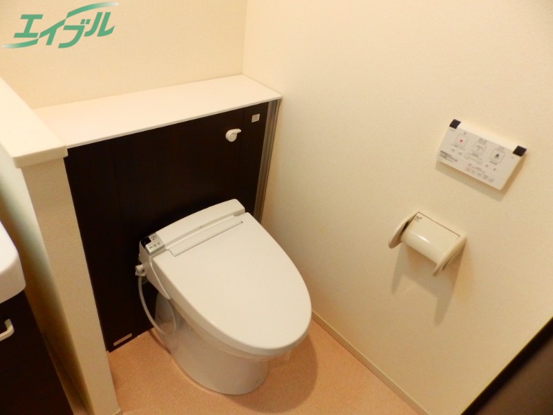 トイレ　同型部屋写真