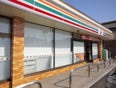 コンビニ　セブンイレブン福島渡利丸滝店（コンビニ）まで471m