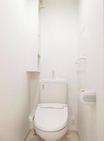 トイレ　落ち着いたトイレです