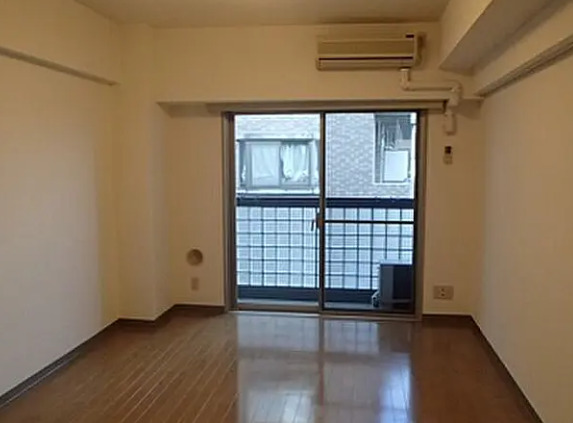 居室・リビング　別部屋の画像を使用しております。