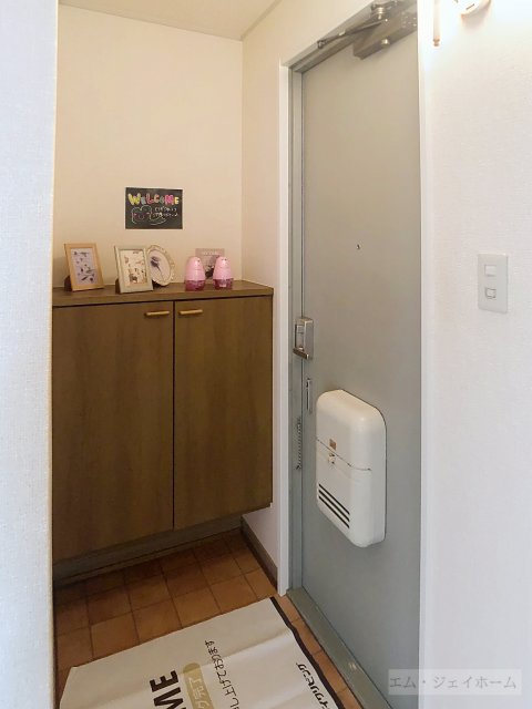 セジュール堀井の玄関写真