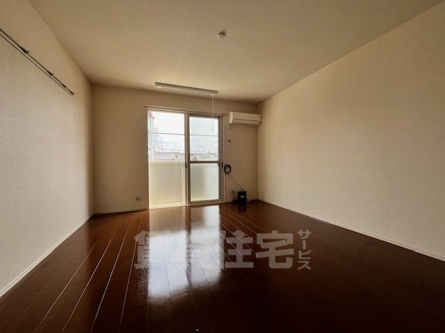 JUMEIRAH Cの居間写真