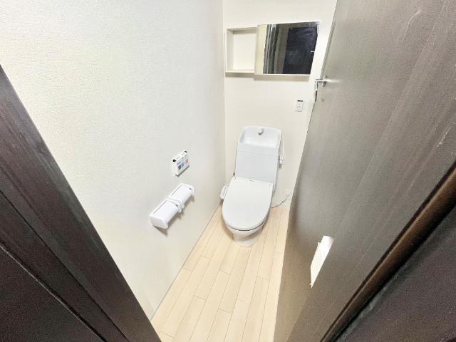 トイレ　シャワー付トイレ