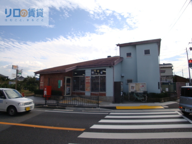 郵便局　川西加茂二郵便局（郵便局）まで713m