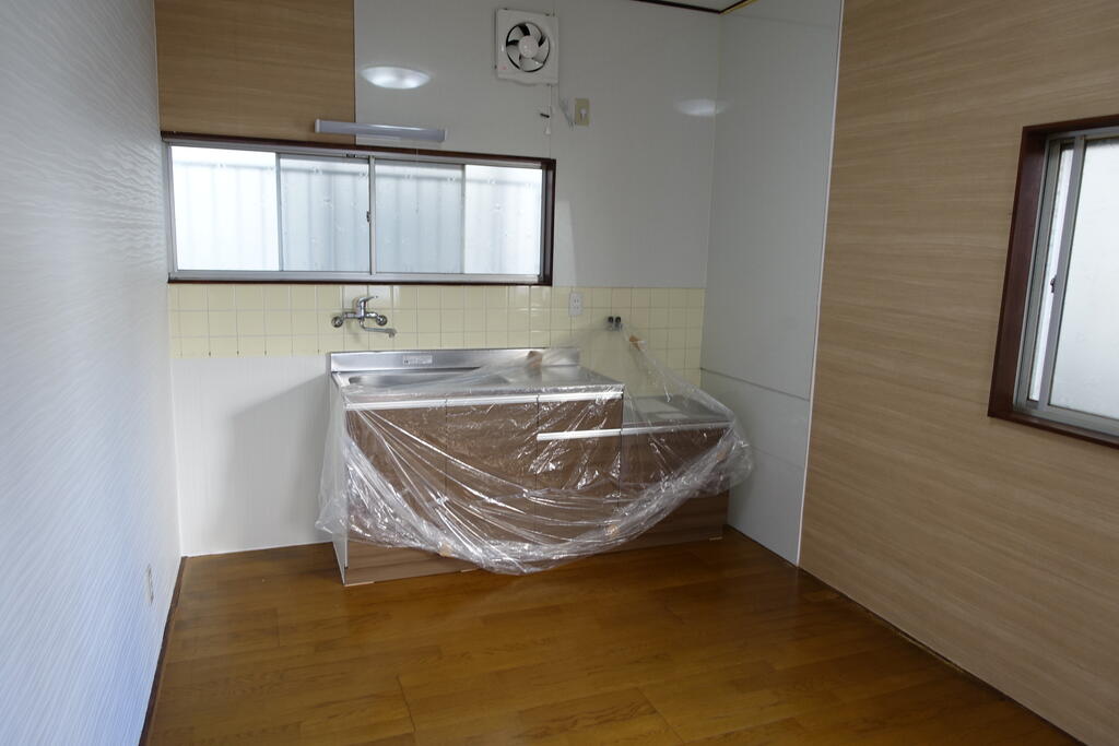 西庄戸建3DKのキッチン写真