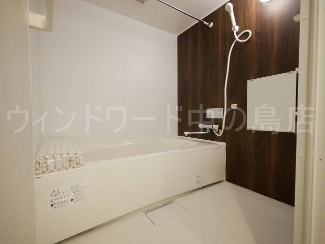 バス・シャワールーム　詳細は、ウィンドワード中の島店までご相談下さい。