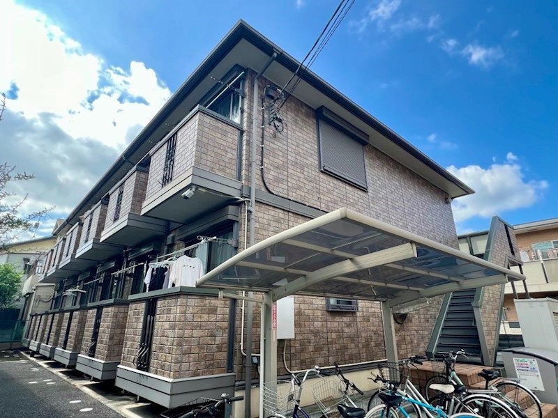 建物外観　六町駅徒歩１０分（８００ｍ）