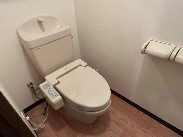 トイレ　シャワー付トイレ