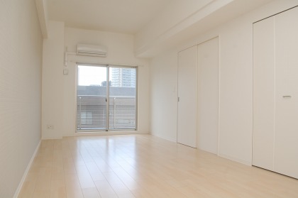 TKアンバーコート大町の居間写真