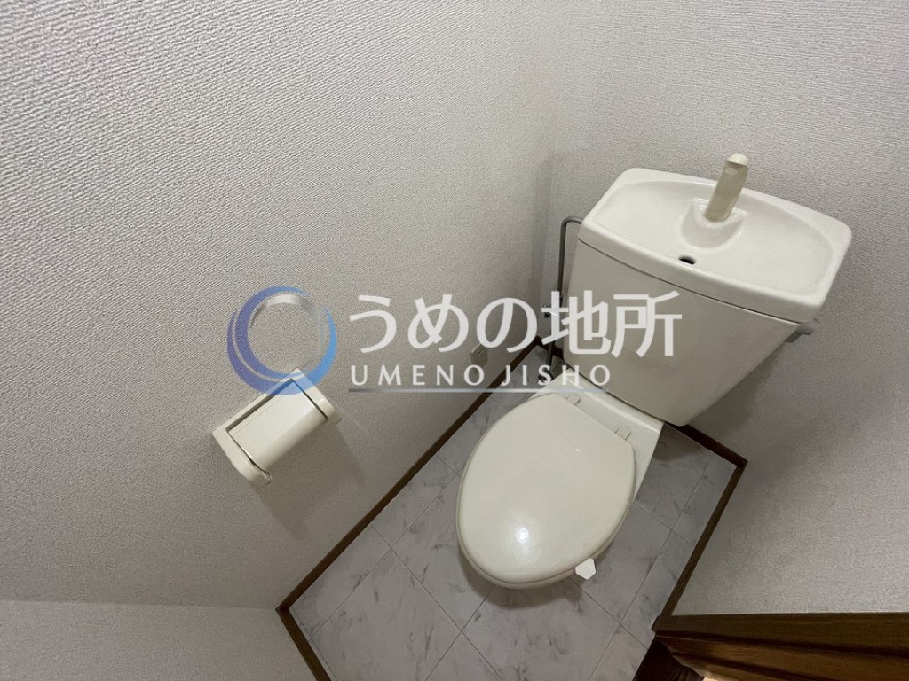 ＪＲ久大本線 南久留米駅 徒歩37分 2階建 築27年のトイレ写真