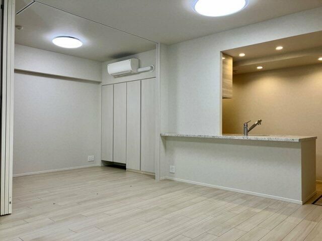 都営新宿線 浜町駅 徒歩5分 11階建 築6年の内装写真