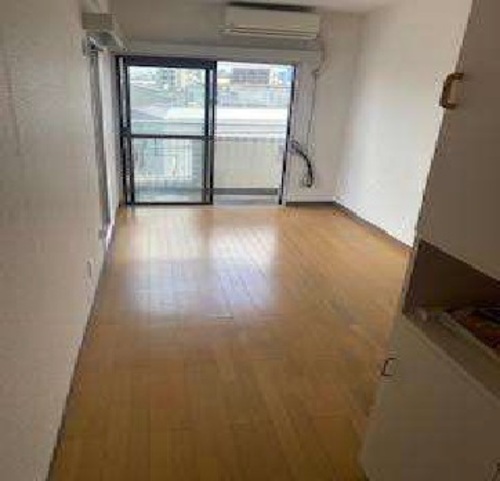 ハイシティ下北沢の居間写真
