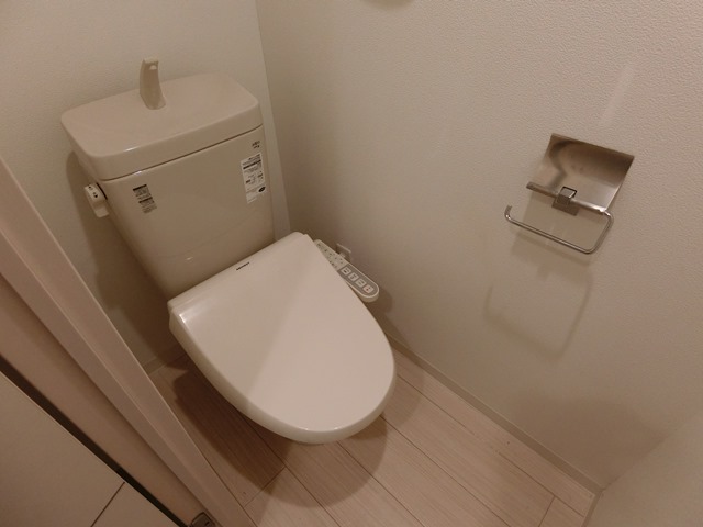 ルヌアージュ東区役所前のトイレ写真