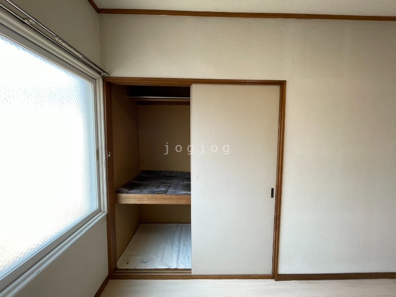 収納　収納が大きく、たくさんものが入ります。