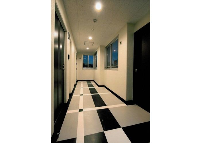 ノヴァ学園前の外観写真