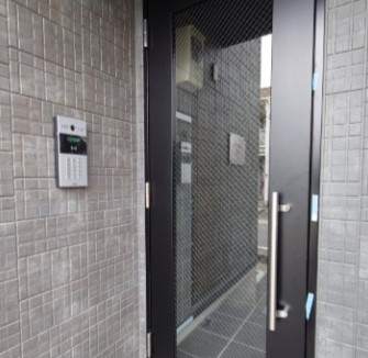 エントランス　同施工参考写真となります