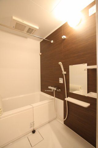 バス・シャワールーム　（別タイプ参考写真）ＬＵＡＮＡ　北区王子2